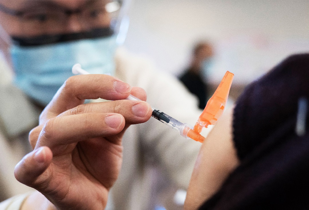 افراد بالای ۱۸ سال در این سه منطقه پستی تورنتو برای دریافت واکسن کرونا ثبت نام کنند