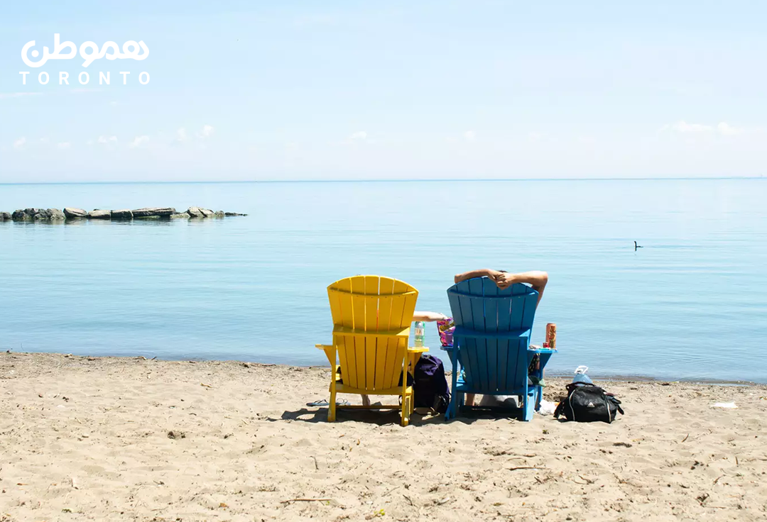 یک ساحل نسبتا خلوت و آرام در تورنتو Kew-Balmy Beach