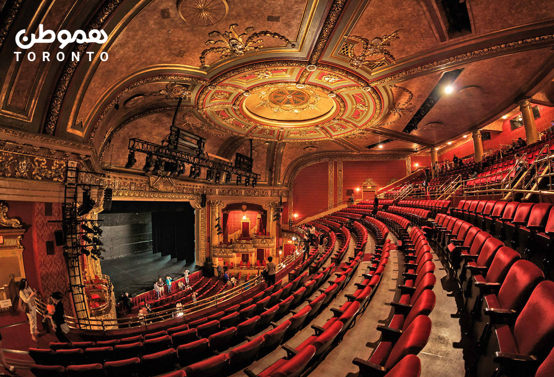 سالن نمایش تسخیر شده تورنتو The Elgin and Winter Garden Theatre