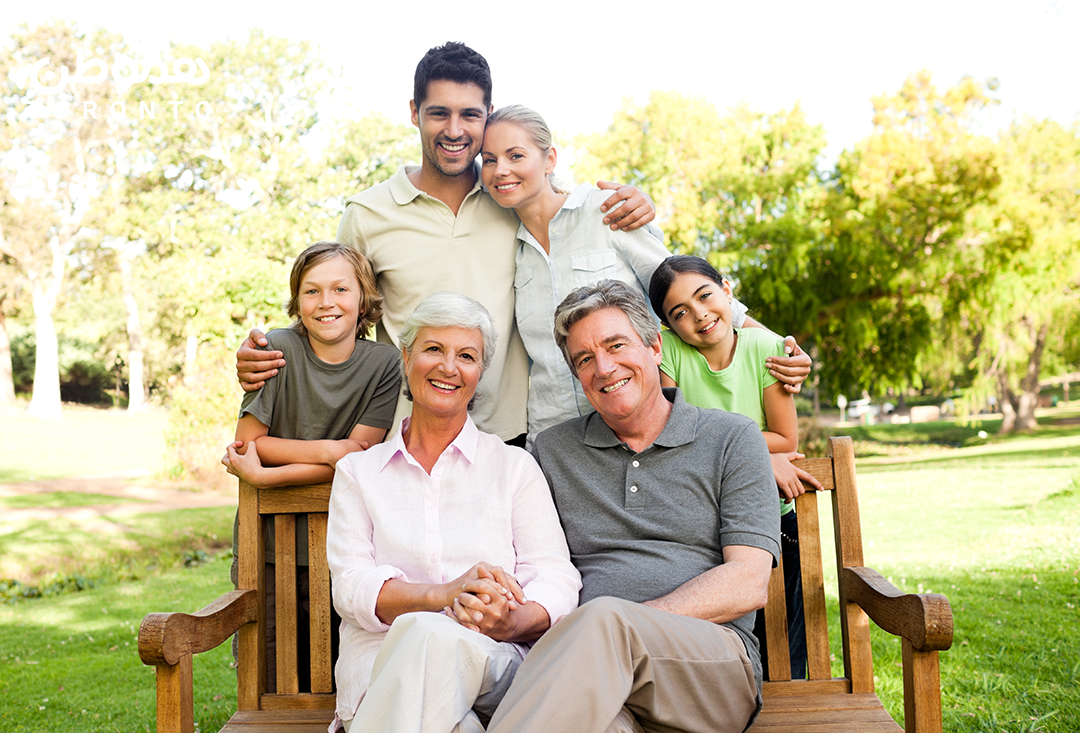 تفاوت بین برنامه اسپانسرشیپ والدین و سوپر ویزا در کانادا