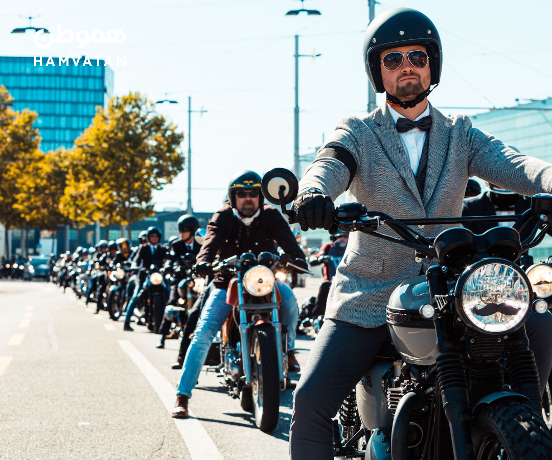 موتورسواری جنتلمن‌های شیک‌پوش در خیابان‌های تورنتو – ۱۸ می