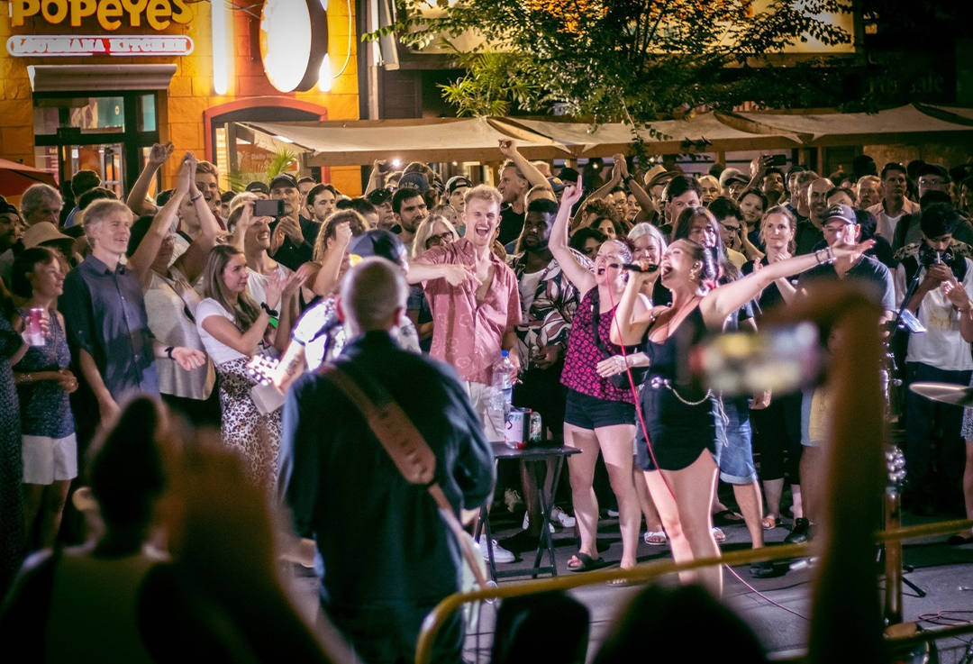 فستیوال خیابانی موسیقی جاز در تورنتو